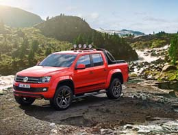 Amarok Canyon Cenevre'de tanıtılıyor Amarok Canyon Cenevre'de tanıtılıyor